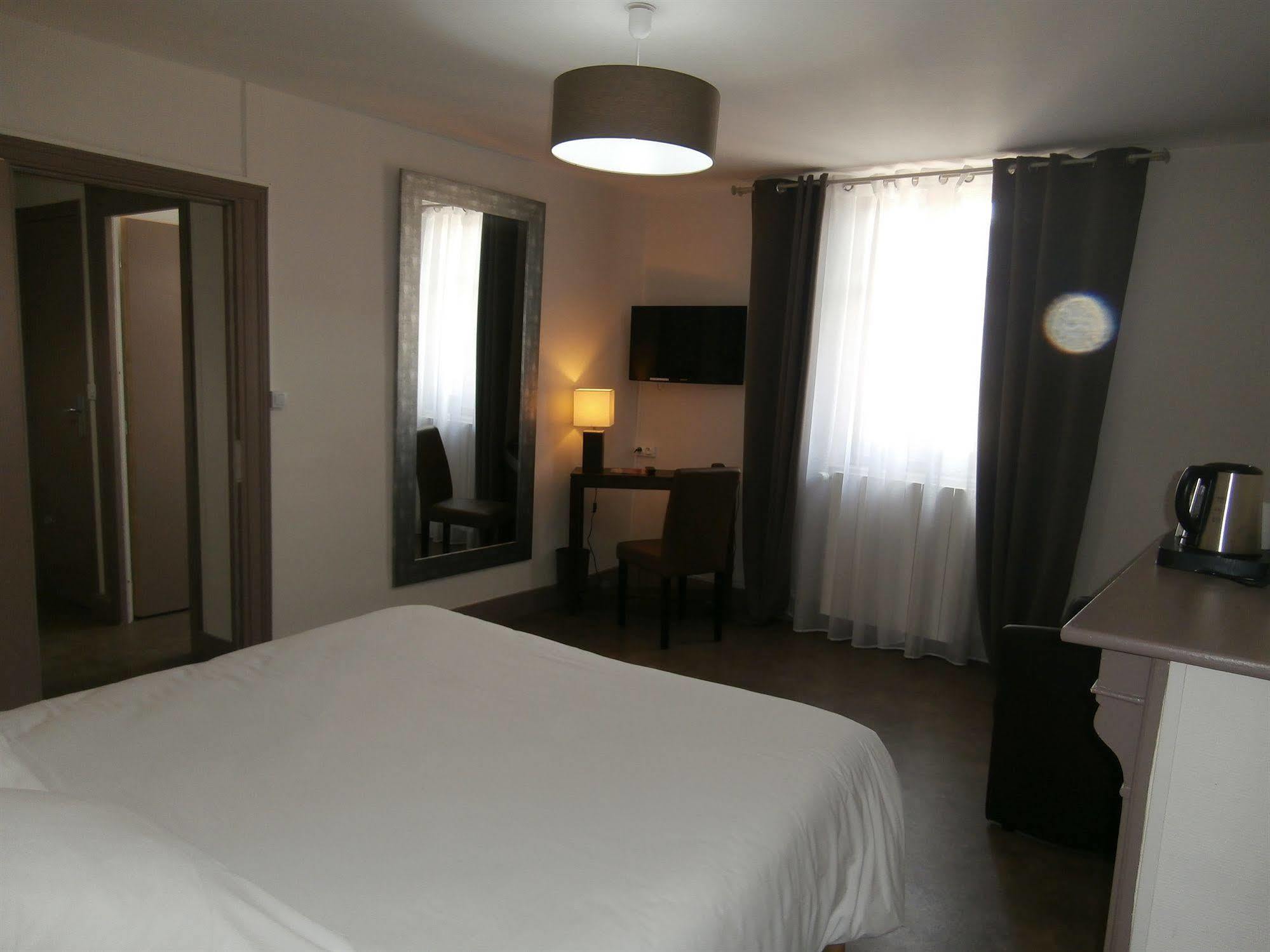 לימוז' Art Hotel Tendance מראה חיצוני תמונה